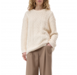 closed crew neck long sleeve - whipped cream 